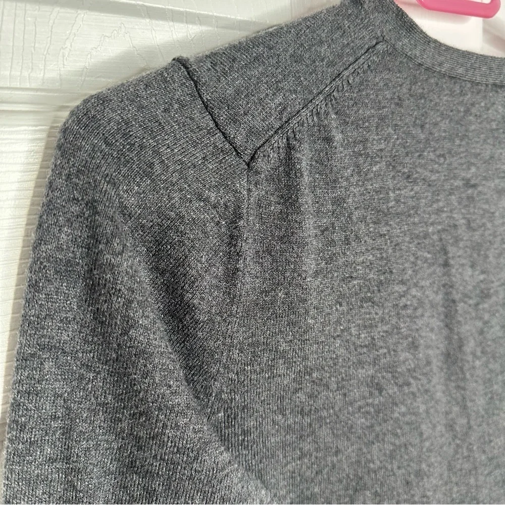 Old Navy Cardigan Grey Size Medium - Picture 12 of 16